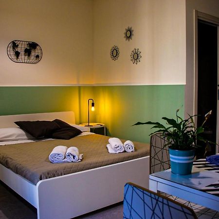 Trinacria Apartments Катанія Екстер'єр фото
