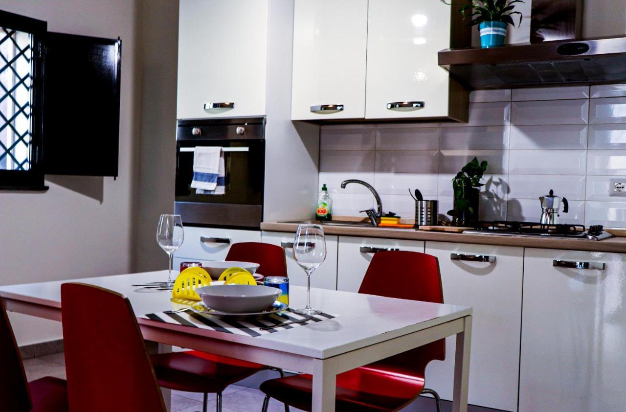 Trinacria Apartments Катанія Екстер'єр фото